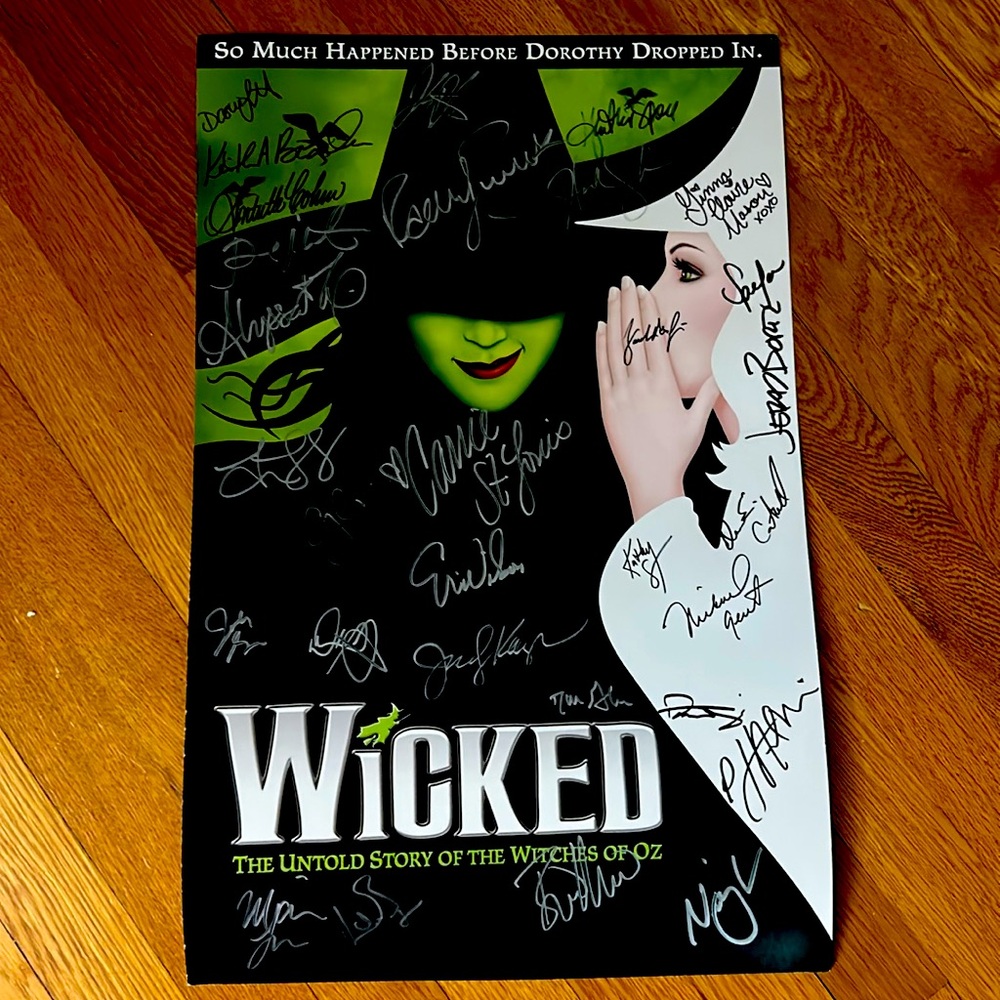Wicked Poster signed by NYC cast in 2017 or 2018.  Great condition!